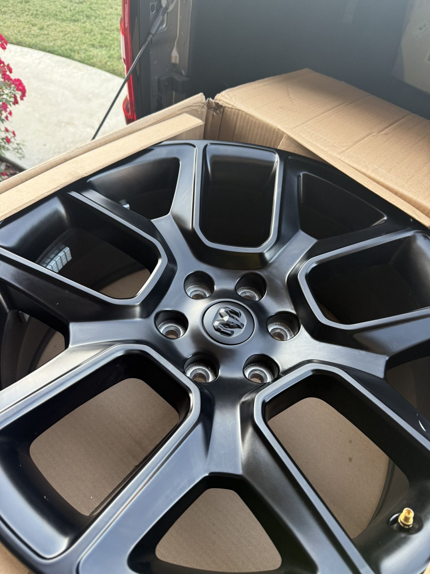 4 X 22 Inch Black  Ram Wheels