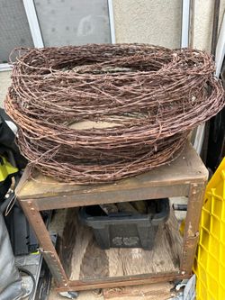 Vintage Rustic Barbed Wire Wreath Naturally Rusty Patina Farmhouse Fence Decor