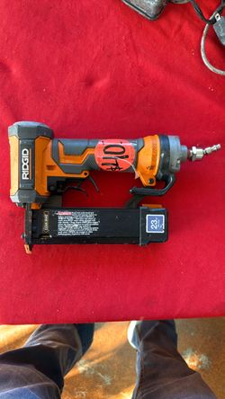 RIDGID 23-Gauge Pin Nailer m#R13HPF