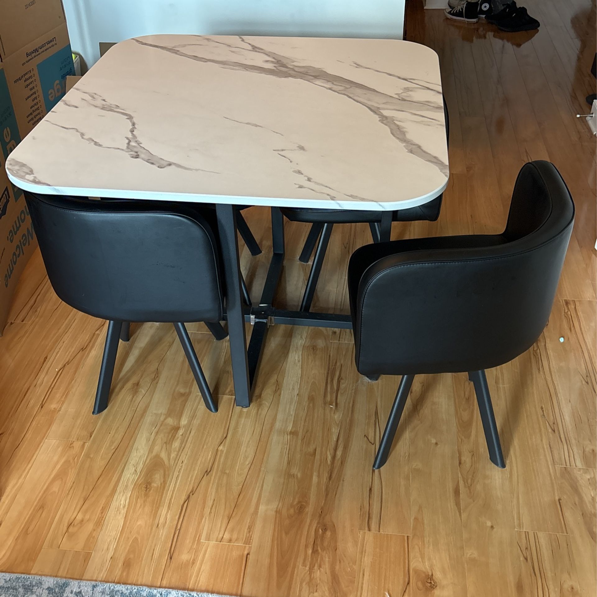 Compact Kitchen Table With Chairs