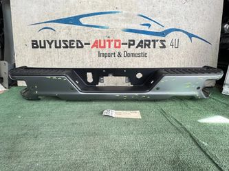 2019 - 2023 SILVERADO 1500 GMC SIERRA REAR DUAL EXHAUST PAINTED BUMPER OEM AY67242