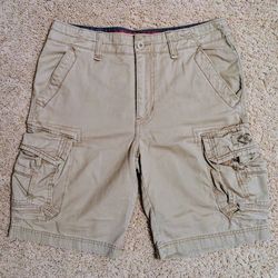 UnionBay men's size 32 khaki vintage cargo utility performance shorts with 8 pockets and zipper fly