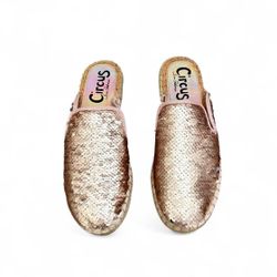 NWT women’s size sex slip on sequence flats