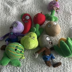 Plant vs Zombies toy plush etc