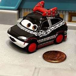 DISNEY PIXAR CARS 2 - CHISAKI METAL MINI CAR - NEW