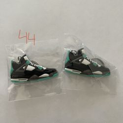 Jordan 4 Keychain