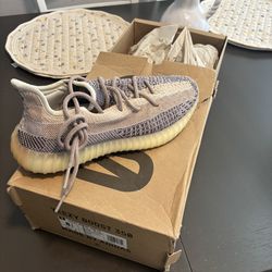 Yeezy Boost 350 v2