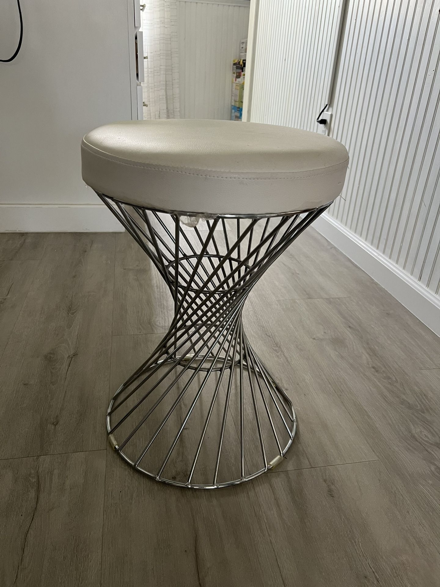 White Modern Vanity Closet Chair