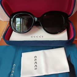 Gucci Sunglasses 