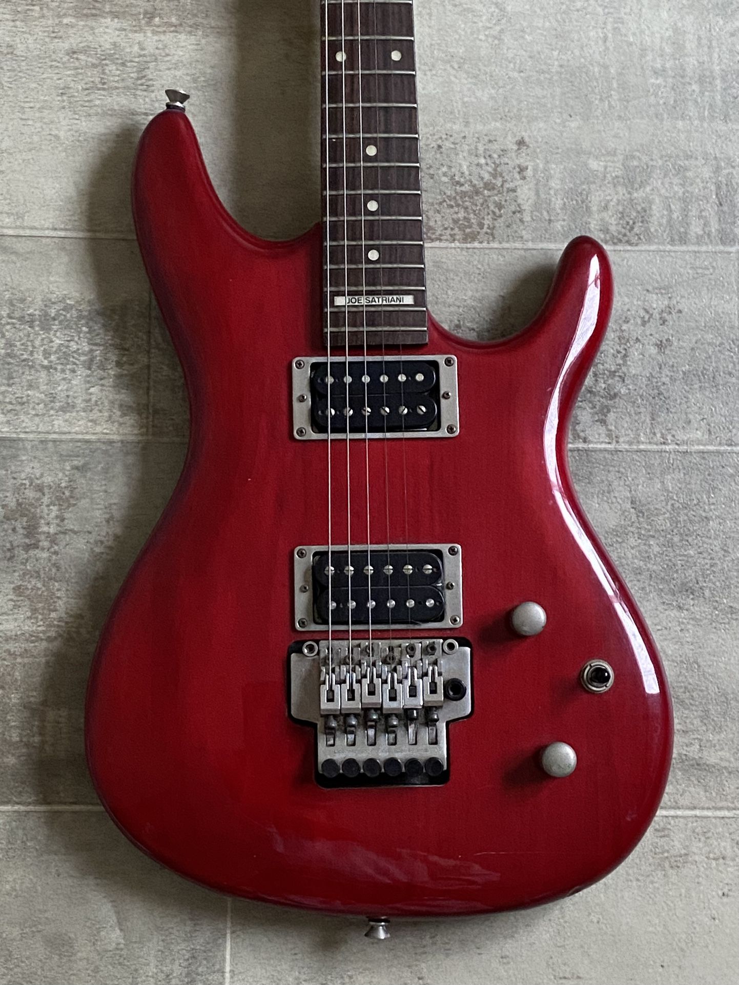 Ibanez JS100 Joe Satriani Signature Electric Guitar