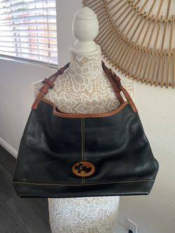 Dooney & Bourke Handbag