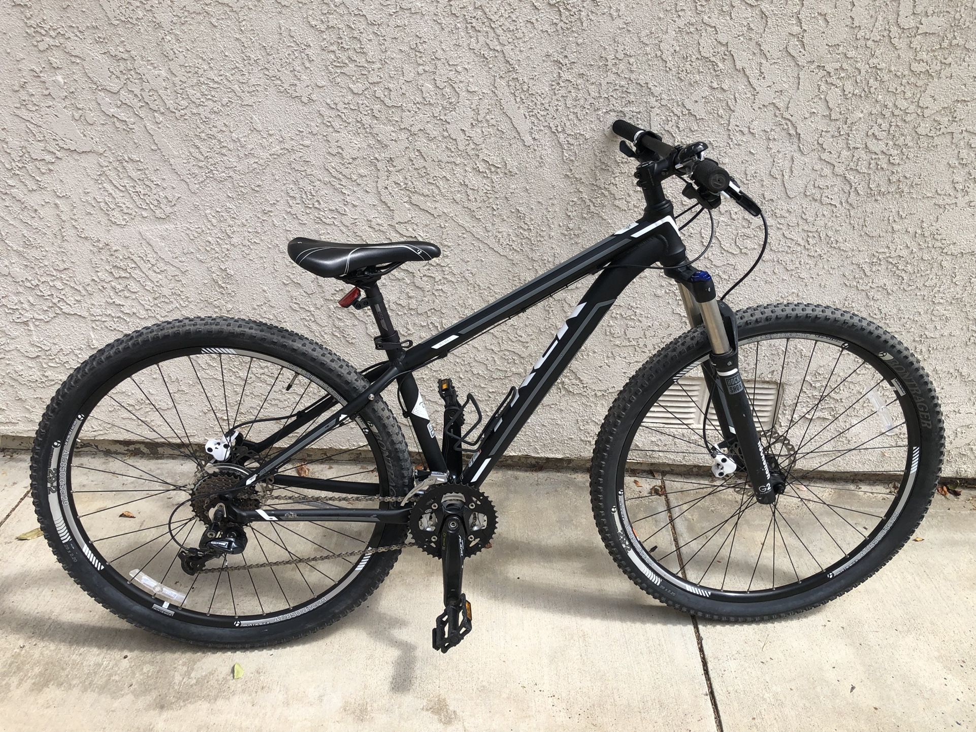 Trek Mamba Hardtail Mountain Bike