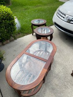 Coffee table set