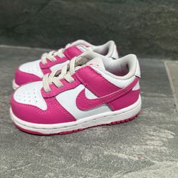Pink Nike dunks