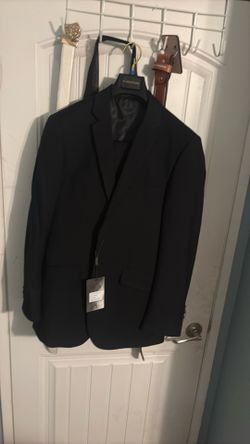 black tuxedo suit NEVER WORN