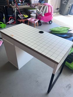 desk