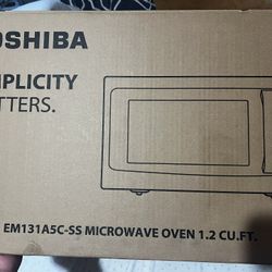 Toshiba Microwave 1600w