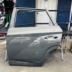 Hyundai Tucson 2022-2025 Left Driver Side Rear Door Oem