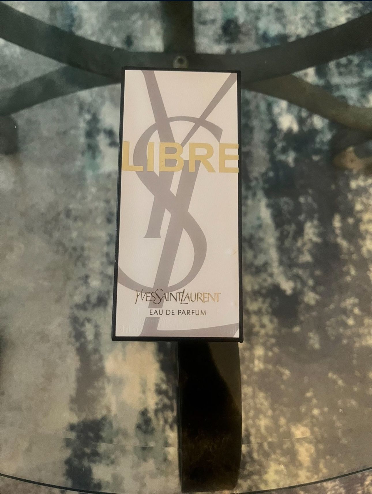 Libre Yves Saint