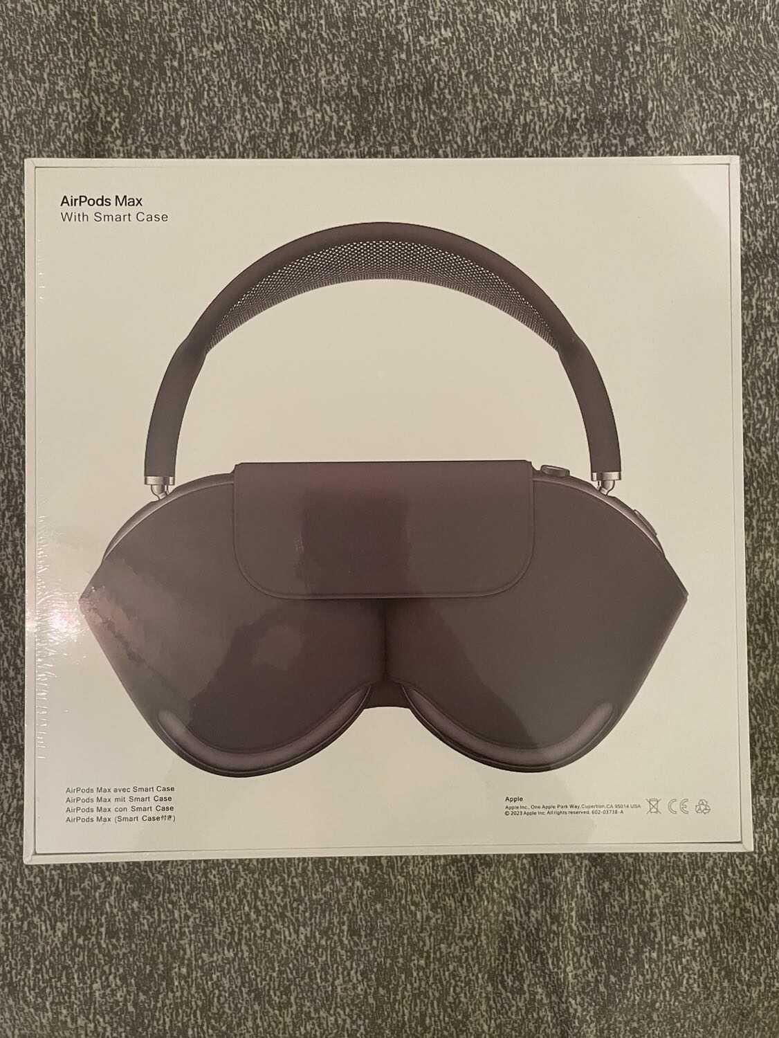 Apple AirPod Max Headphones