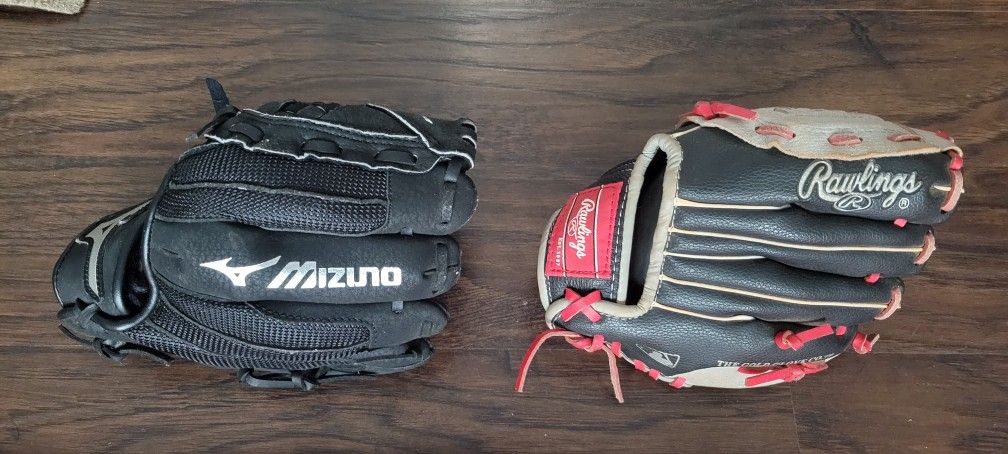 Mizuno & Rawlings 9 1/2 Inch Left Handed Glove