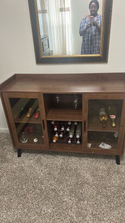 Wine/Drinks Cabinet