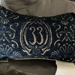 Disney Disneyland Club 33 Pillow