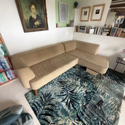 HD Buttercup / Tan Sectional Couch