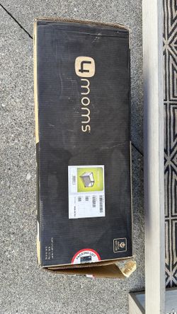 4Moms Breeze GO Playard Travel Crib Playpen