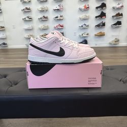 Dunk Low SB Pink Box