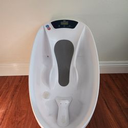AquaScale 3-in-1 Digital Baby Bath Tub with Scale & Thermometer - Newborn to Toddler!