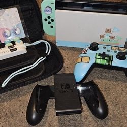 Nintendo Switch Bundle (Animal Crossing Edition + Extras) 🎮✨