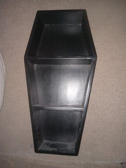Coffin Shelf