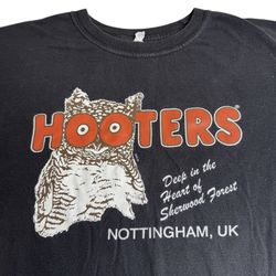 Vintage United Kingdom (Hooters) Shirt