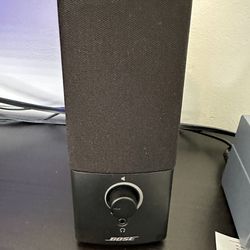Bose Companion 2 Series III Multimedia Speakers - for PC (with 3.5mm AUX & PC Input) Black