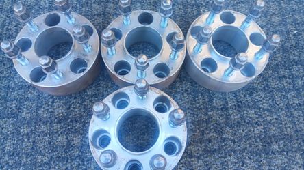 4 : 2" Wheel Spacers 5- 4 1/2
