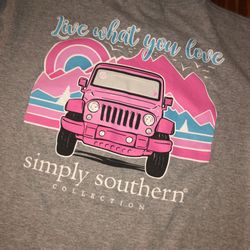 Simply Southern Size Medium Grey Shirt