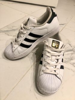 Adidas Superstar sneaker shoes; woman’s size 8/men’s size 6
