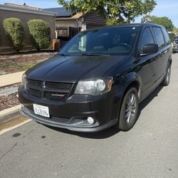 2014 Dodge Caravan Sxt