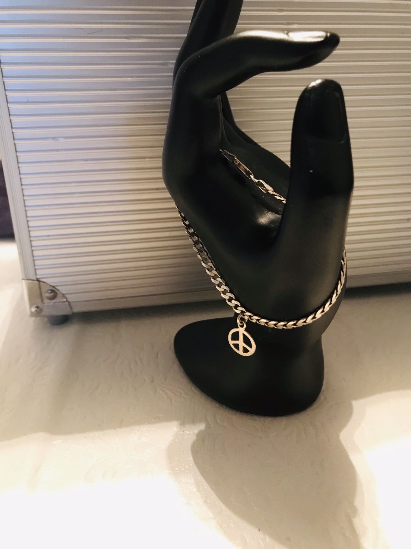 7@inch .925 Silver peace charm bracelet made in Italy