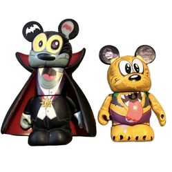 Limited Edition Set: Spooky Series 2 Disney Vinylmation (Goofy 3.3/4” and Pluto 3”)