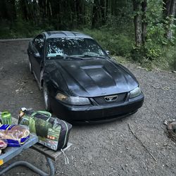 2000 Ford Mustang