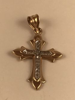 14k solid gold nice pendant