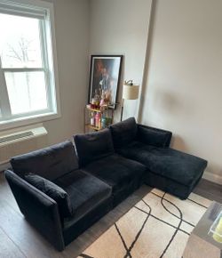 Plush Black 3-Seater Sectional Sofa with Chaise Lounge