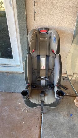 Used graco infant to child car seat