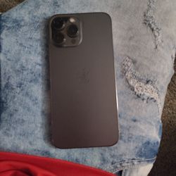 I Phone 13 Pro Max 256 G Titanium 