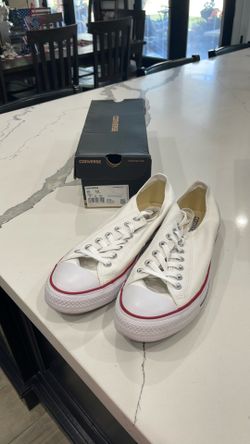 Converse tennis, white unisex men’s size 10.  Women  size 12