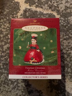 2001 Vintage Hallmark Christmas Ornament - Madame Alexander Victorian Christmas