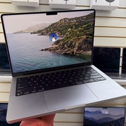 MacBook Pro M1 Pro 512gb 32Ram 14”