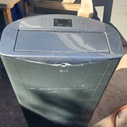 LG 14,000BTU Portable A/C Unit